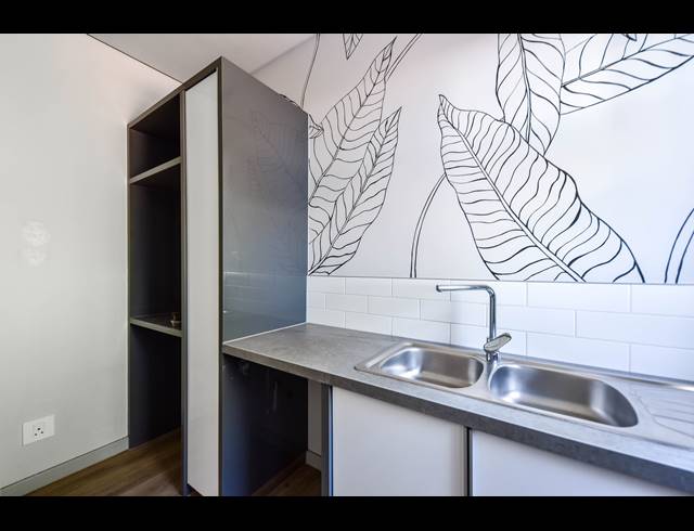 2 BEDROOM APARTMENT TO LET IN NIEUW MUCKLENEUK